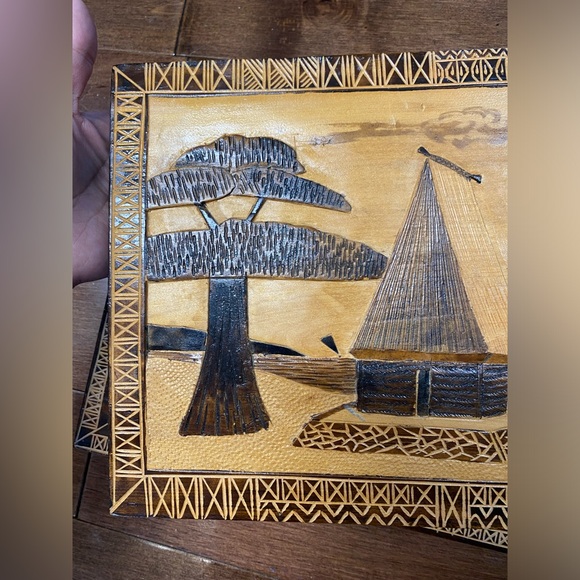 Hand Carved Wooden Wall hanging decor frame x2 - Picture 8 of 10